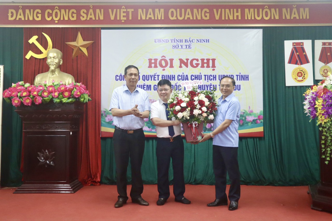 Hội nghị công bố Quyết định bổ nhiệm chức Giám đốc TTYT huyện Tiên Du