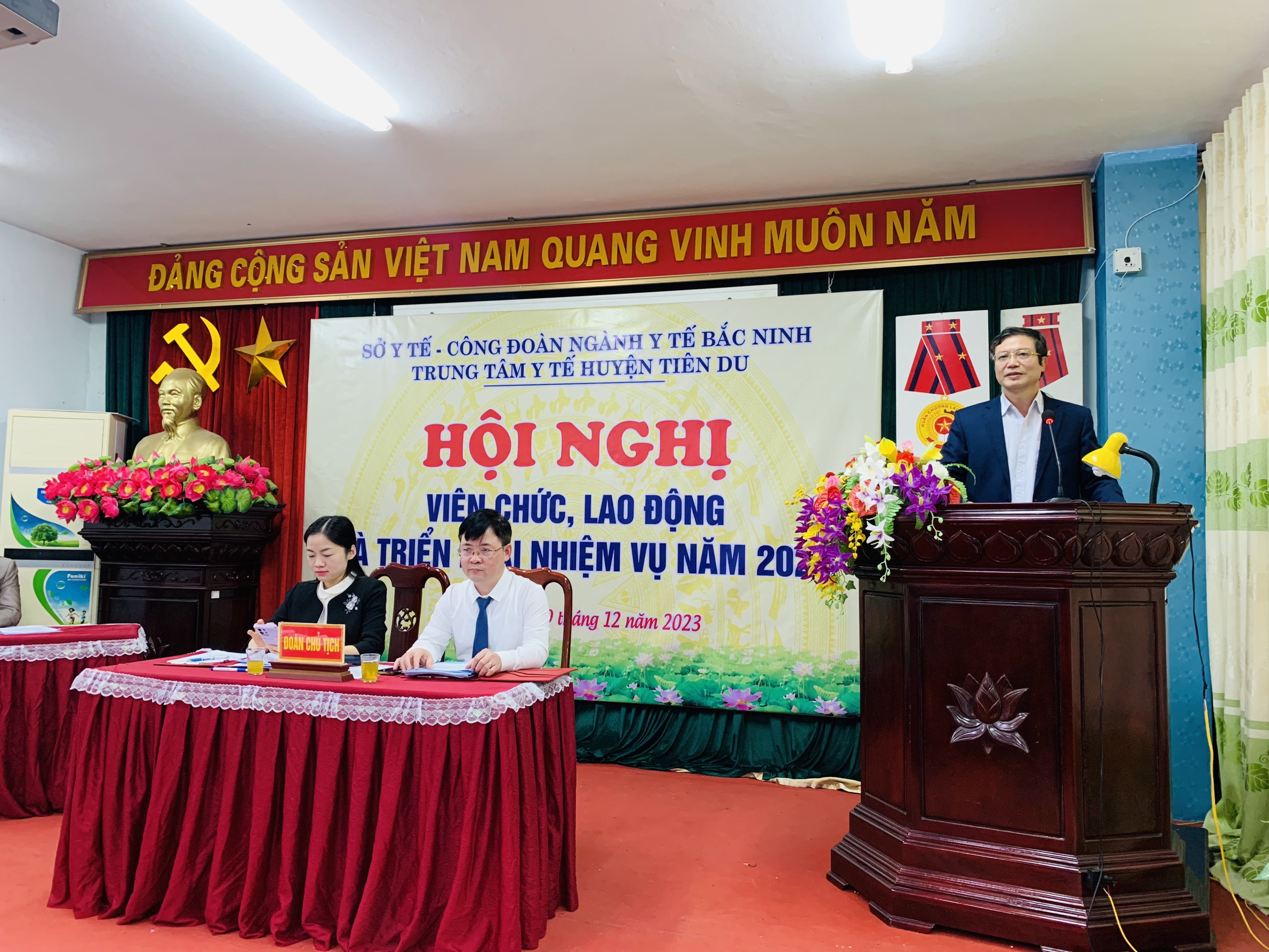 Trung tâm Y tế huyện Tiên Du tổ chức Hội nghị viên chức, lao động  và triển khai nhiệm vụ năm 2024