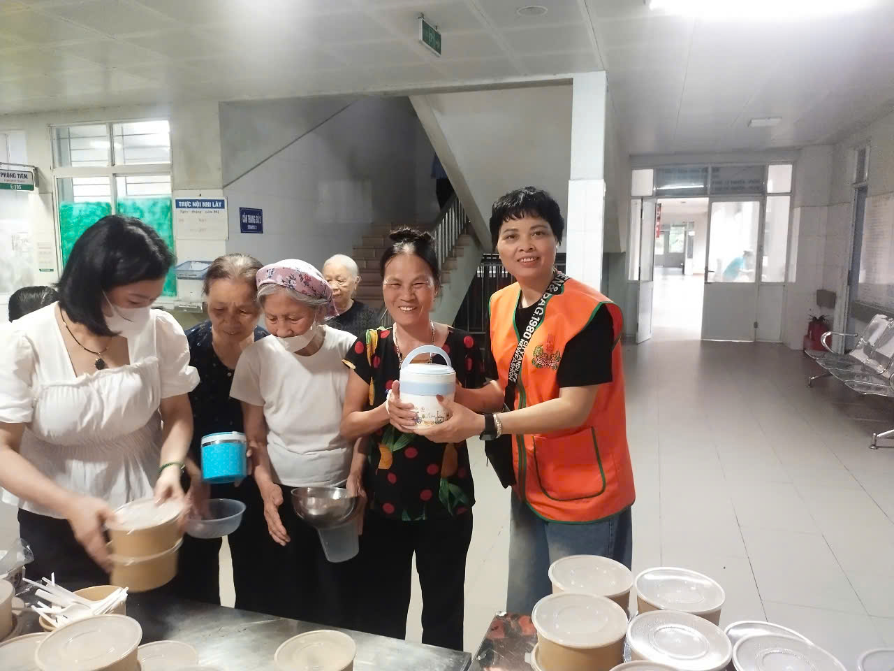 Tổng hợp công tác thiện nguyện tại TTYT huyện Tiên Du trong tháng 05/2025